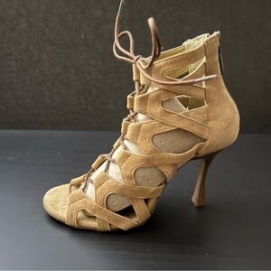 Argentine Tango Tan Suede Women's Heels 3” heel size 37.5
